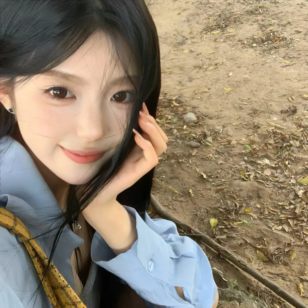 赤月湖吸血鬼